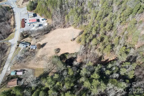 36 Stockton Branch RD, Weaverville, NC 28787