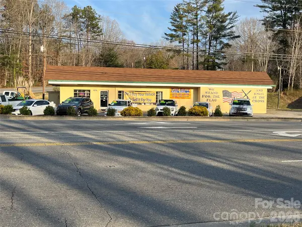 2462 Sugar Hill RD, Marion, NC 28752