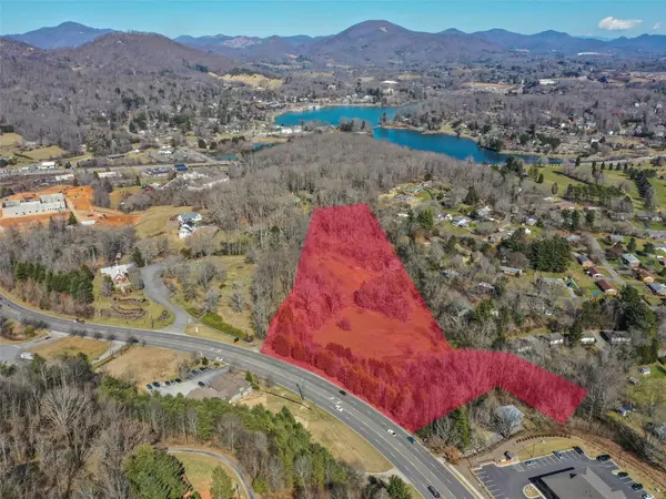 000 Russ AVE, Waynesville, NC 28786