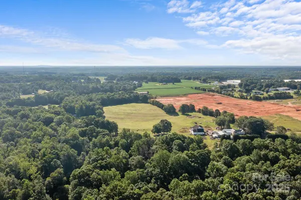134 Iredell AVE, Troutman, NC 28166