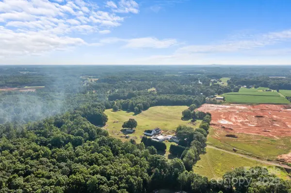 134 Iredell AVE, Troutman, NC 28166
