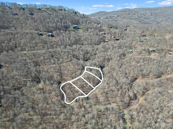 15 Chestnut Village LN ##15, Mars Hill, NC 28754