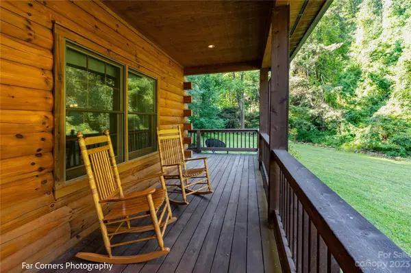 228 Chestnut Mountain RD, Canton, NC 28716