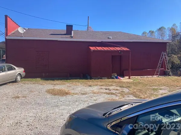 406 East Court ST, Marion, NC 28752