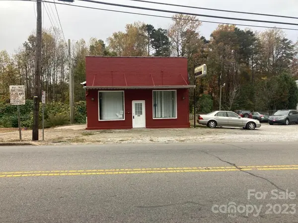 406 East Court ST, Marion, NC 28752
