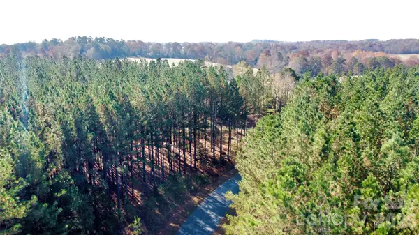 127 Whispering Pines LN #70A, Mooresboro, NC 28114