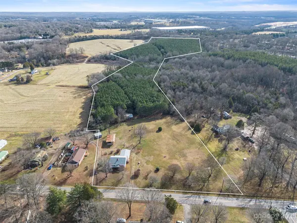 678 Turnersburg HWY, Statesville, NC 28625