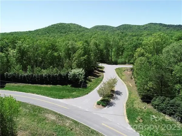 5105 Kings Pinnacle DR #30, Kings Mountain, NC 28086