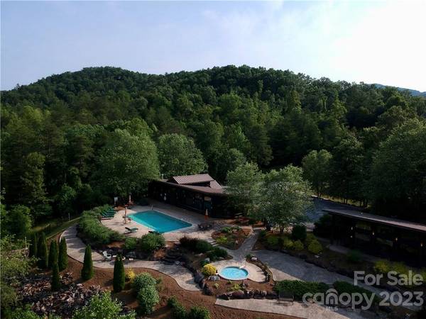 677 White Water WAY #30, Marshall, NC 28753