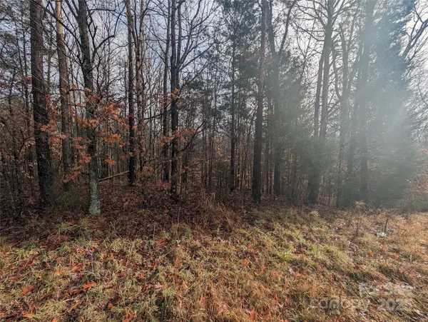 255 Bowers RD, Thomasville, NC 27360