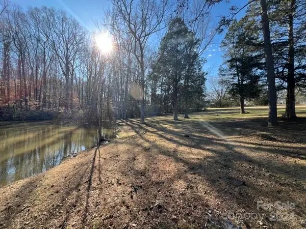 7100 Ridge Lane RD, Charlotte, NC 28262