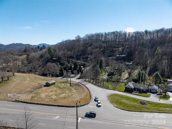 00 Russ AVE, Waynesville, NC 28786
