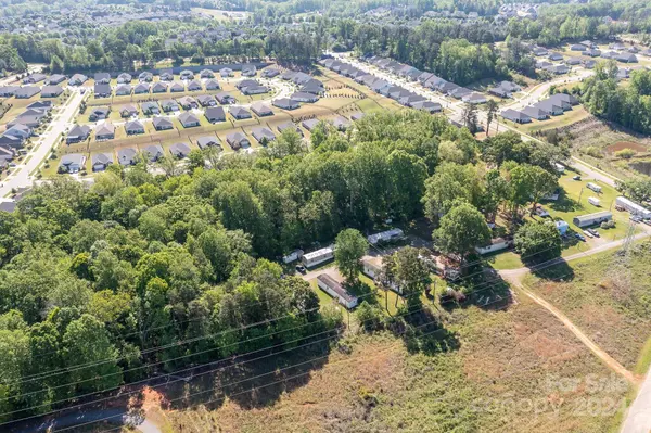 4650, 4654 & 4600 Bright RD, Charlotte, NC 28214