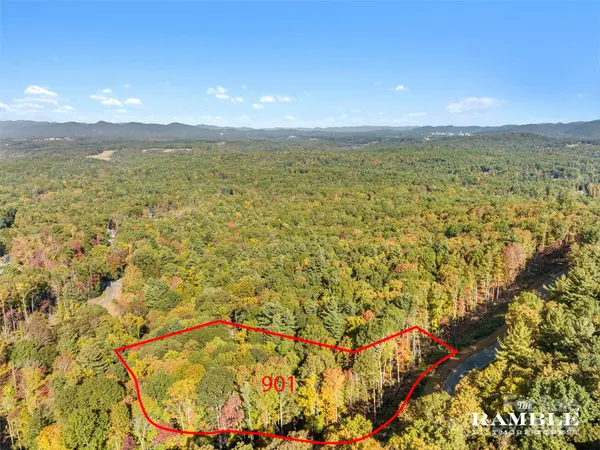 644 Tea House DR #901, Asheville, NC 28803