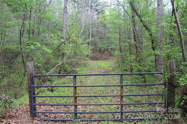 350 Sycamore AVE NW #6 & 2, Valdese, NC 28690