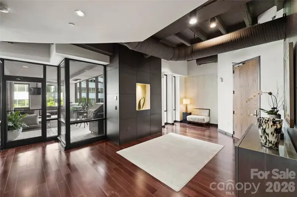 139 S Tryon ST #6, Charlotte, NC 28202