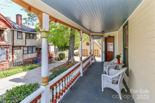 235 Walnut ST, Statesville, NC 28677
