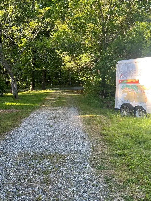 3375 Nc 126 HWY, Morganton, NC 28655