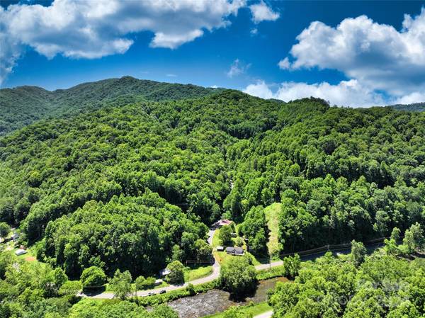3065 Piney Hill RD, Burnsville, NC 28714