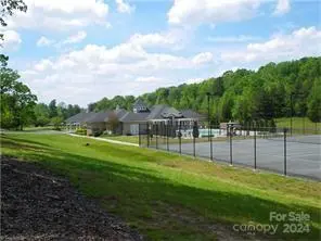 126 Potters LNDG, Denton, NC 27239
