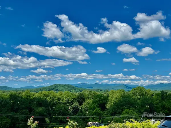 271 Mountain Morning LN #41, Hendersonville, NC 28739