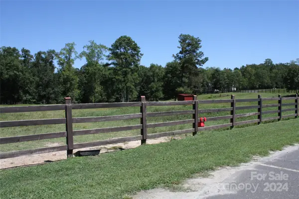 880 Bellegray RD #19, Clover, SC 29710