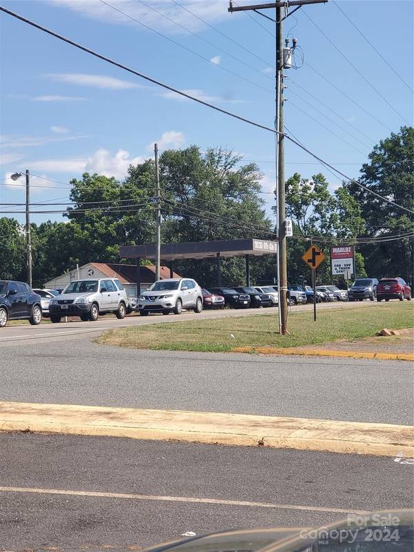 555-565 Turnersburg HWY, Statesville, NC 28625