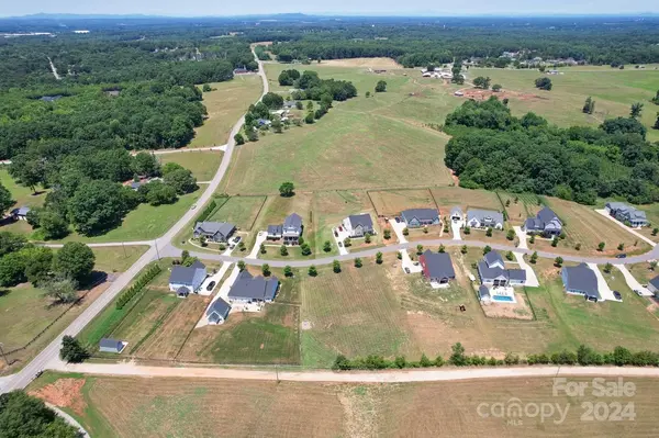 3 Old Village DR #3, Maiden, NC 28650