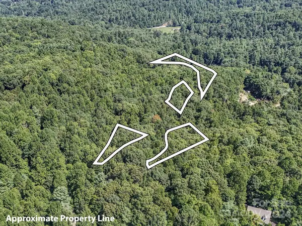 SR1196-A Evans RD, Hendersonville, NC 28739