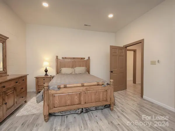 177 Goodman RD #Unit A, Troutman, NC 28166
