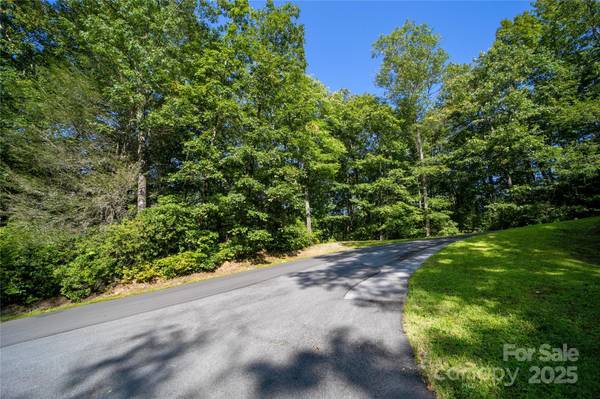 Lot 8 Sweetwater Ridge RD #8, Balsam Grove, NC 28708