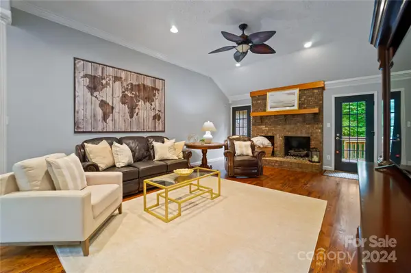 10235 Mount Holly RD, Charlotte, NC 28214