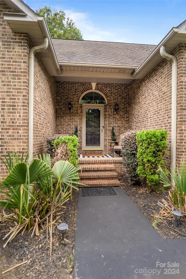 10235 Mount Holly RD, Charlotte, NC 28214