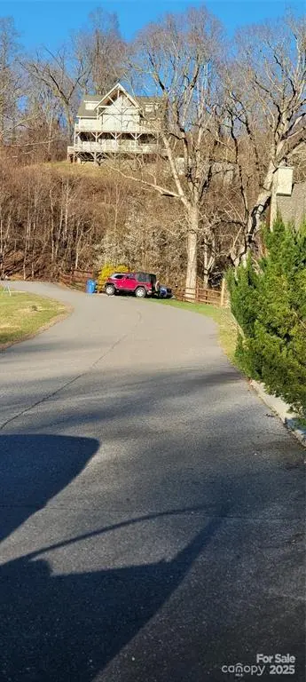 43 Rons RDG, Waynesville, NC 28785