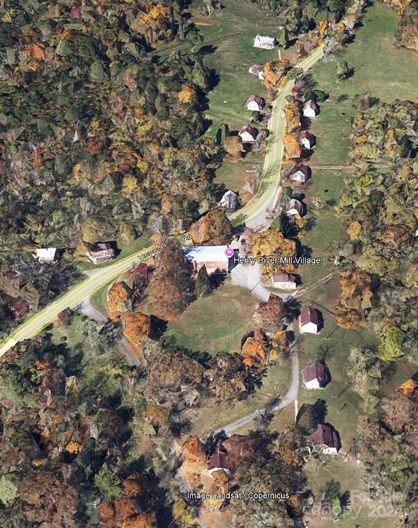 4255 Henry River RD, Hickory, NC 28602