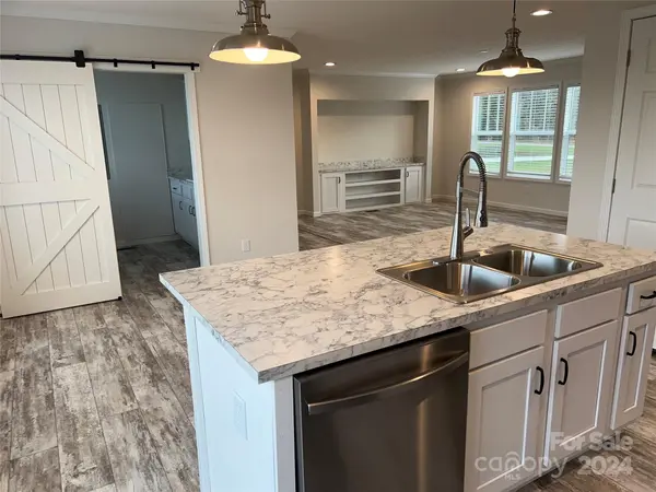51 Rosemont DR, Stony Point, NC 28678