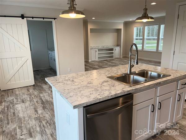 51 Rosemont DR, Stony Point, NC 28678