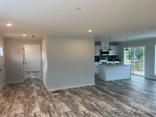 51 Rosemont DR, Stony Point, NC 28678