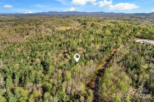 342 Waters Edge DR #6-16,7-16,8-16,9-16, Nebo, NC 28761