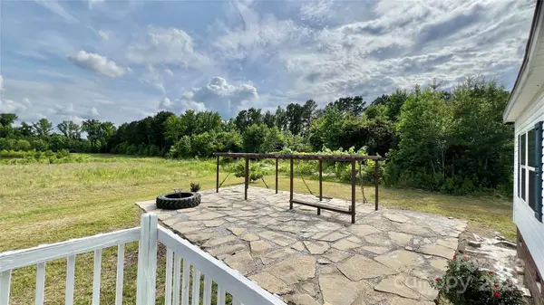 1824 Germantown PL, Dillon, SC 29536