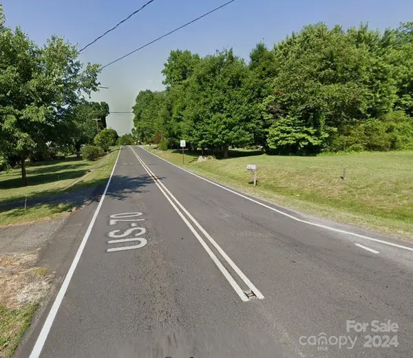 1305 Carbon City RD #3, Morganton, NC 28655