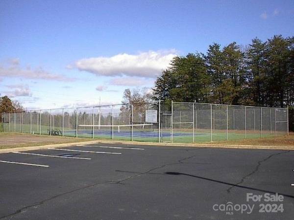 3712 Blankenship DR, Morganton, NC 28655
