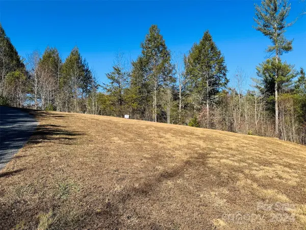 1.3 acres, Lot 2A, 1362 Round Mountain Pkwy #2A, Lenoir, NC 28645