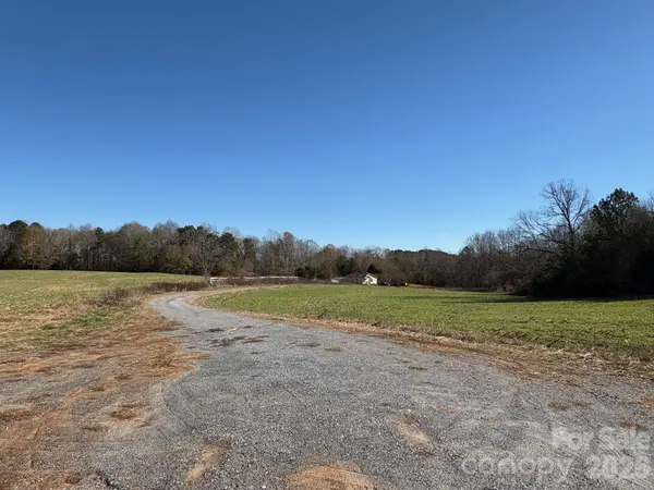 340 BEAVER DAM CHURCH RD, Shelby, NC 28152