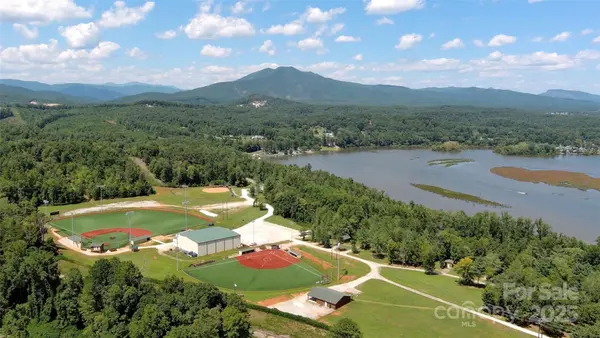 3645 Yancey RD, Marion, NC 28752