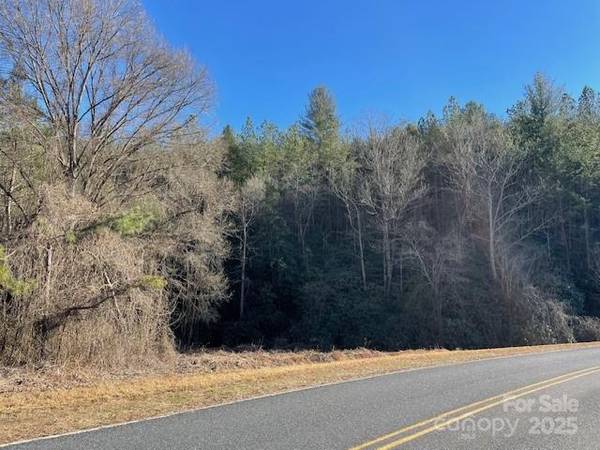 1140 Hidden Valley RD, Taylorsville, NC 28681