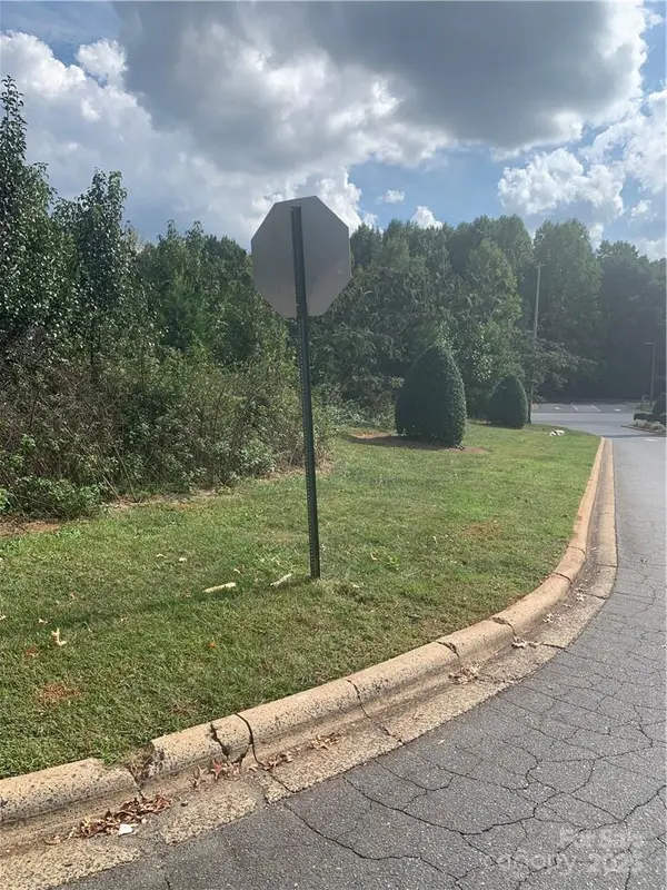 Alleghany/Ashley Alleghany ST, Charlotte, NC 28208