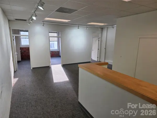 60 Biltmore AVE, Asheville, NC 28801