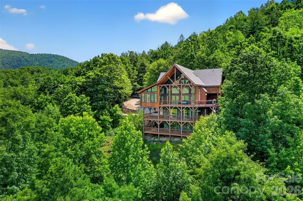 60 E Valley View DR, Marion, NC 28752