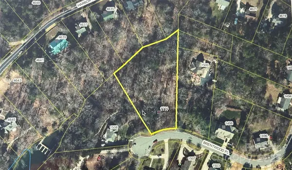 1504 Brentwood PL, Morganton, NC 28655